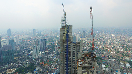 Iconsiam 02 550