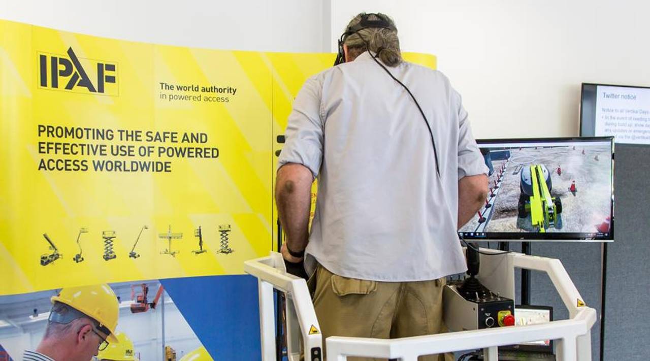 Virtual Apov IPAF to trial virtual reality advanced operator tests using simulators