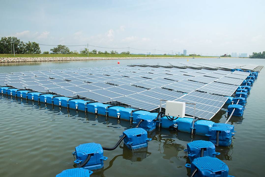 Sembcorp to build Singapore’s largest floating solar farm