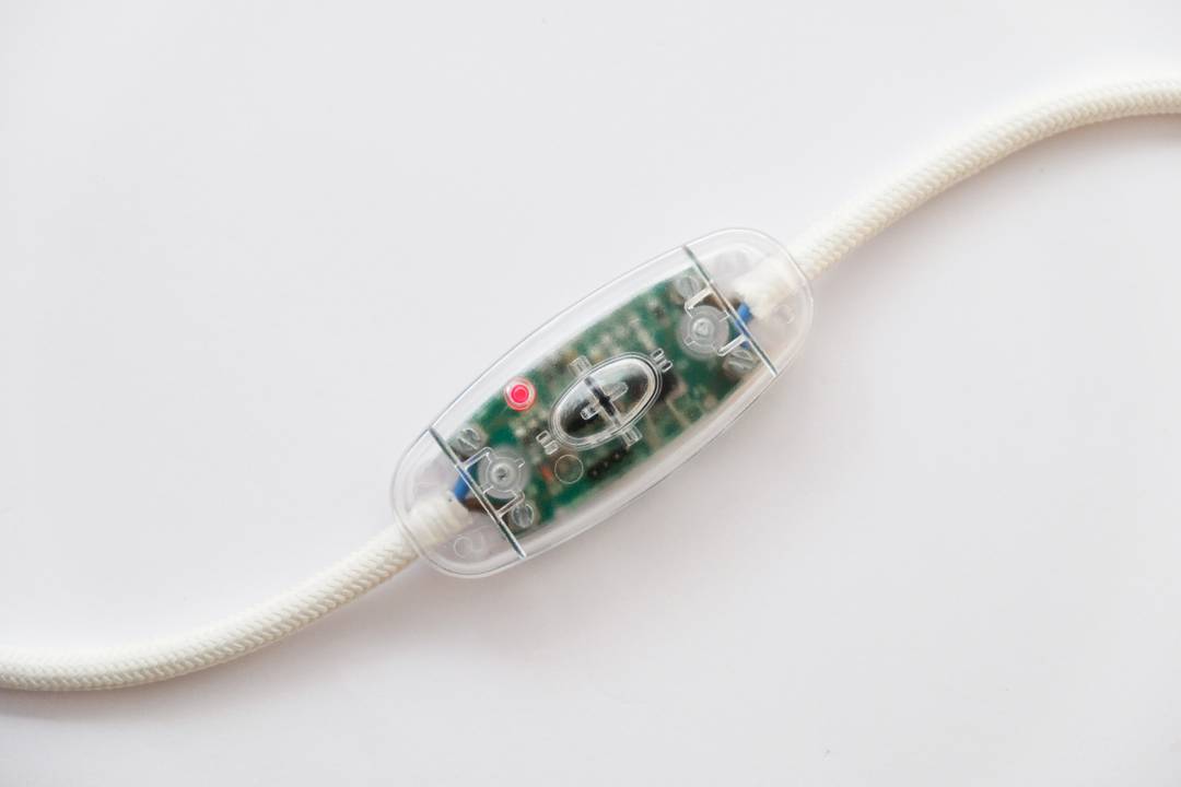 carousel-item