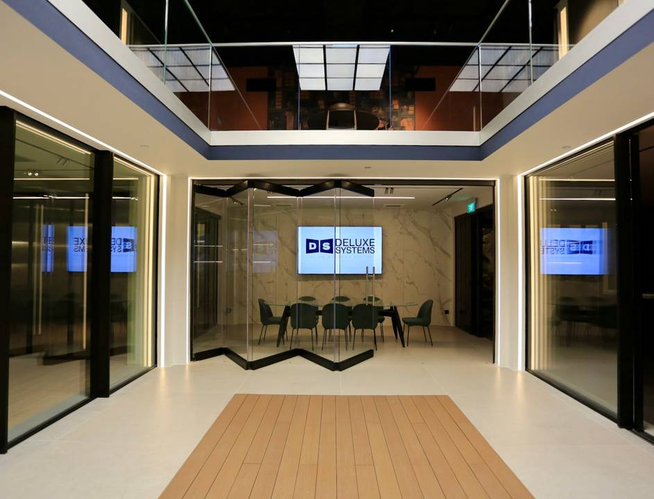 Deluxe Systems Opens First Singapore Showroom: A Creative Hub for ...
